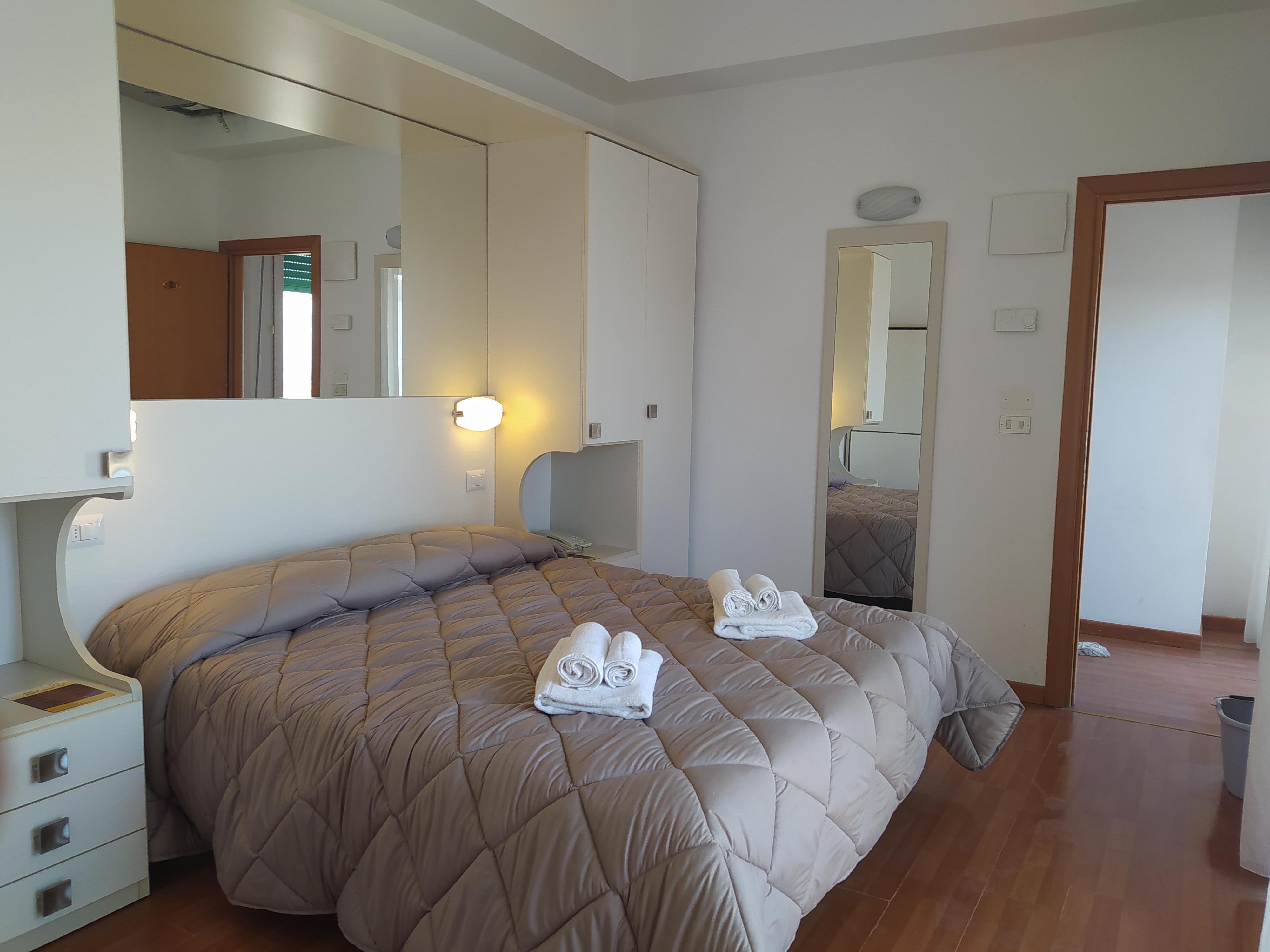 Hotel Butterfly Wellness & Spa Rimini Exterior foto