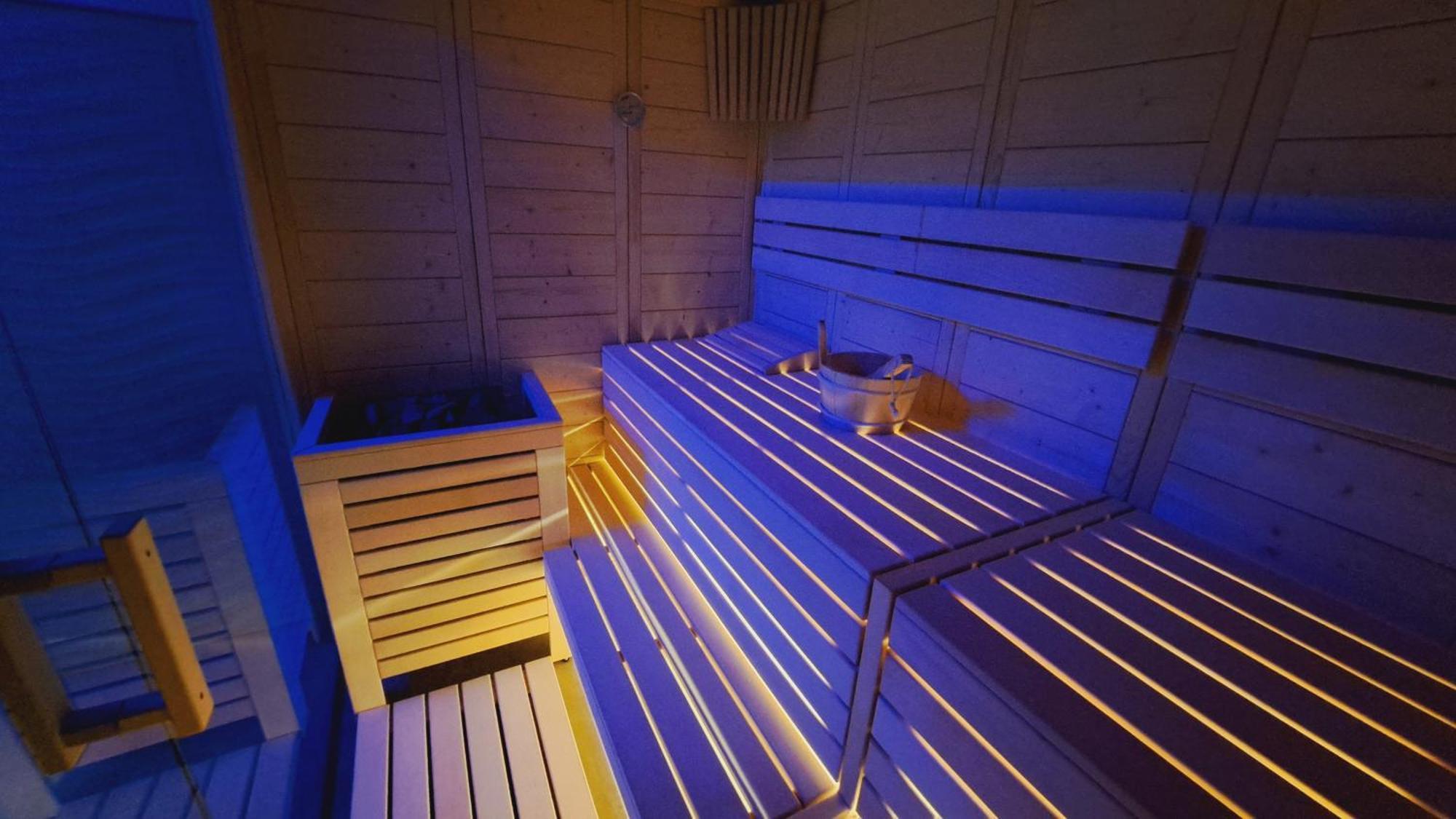 Hotel Butterfly Wellness & Spa Rimini Exterior foto